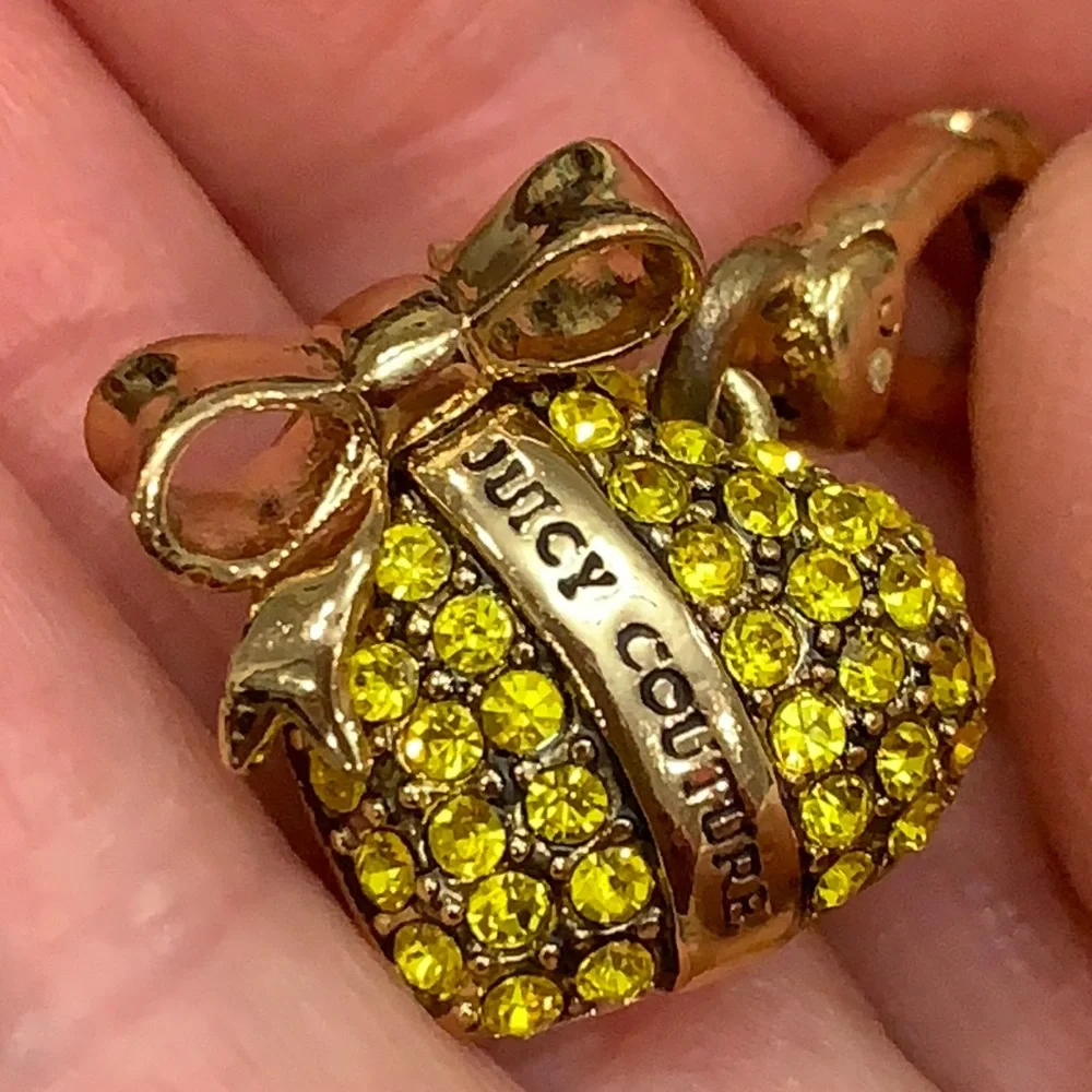 Juicy Couture YELLOW PAVE BANNER PUFF HEART CHARM SWAROVSKI CRYSTALS - Picture 1 of 16